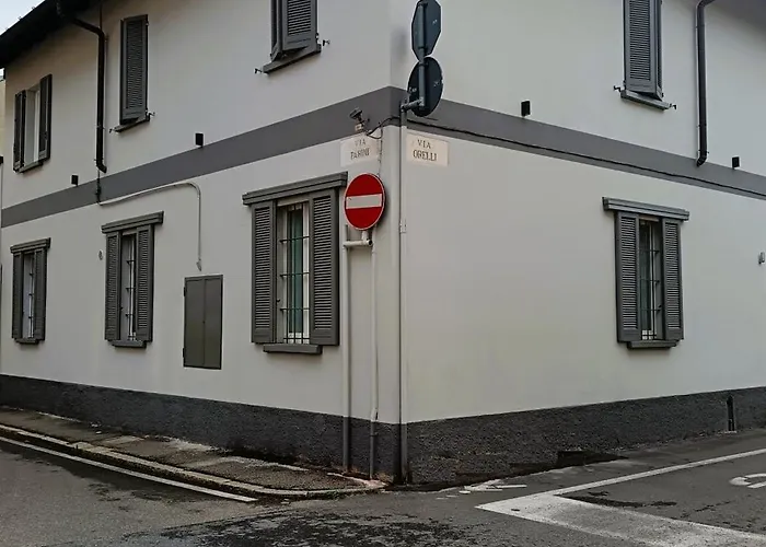 Orelli House Apartment *