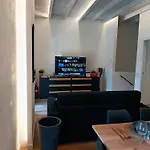 Orelli House ليسّوني